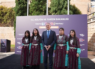 Mardin’in Taş Sokaklarında Festival Heyecanı Başladı