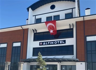 35 Milyon Liralık Altın Otel Açıldı