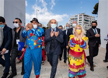 İzmir’de Dünya Romanlar Günü Kutlaması